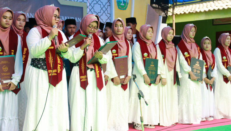 TERIMA KASIH USTADZ USTADZAHKU